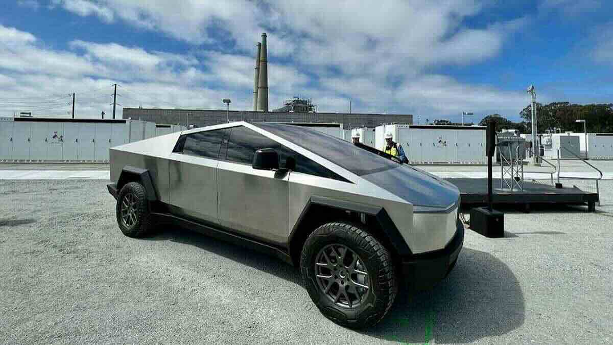 Tesla Cybertruck
