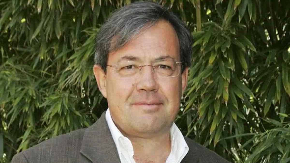 L’ancien présentateur du JT Benoît Duquesne retrouvé mort à 56 ans sur sa péniche, sa fille Marie a pris sa relève à la tél