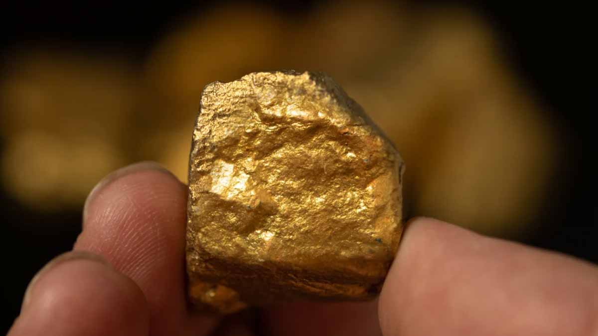 L’appareil électronique que nous jetons tous et qui renferme 450 milligrammes d’or 22 carats