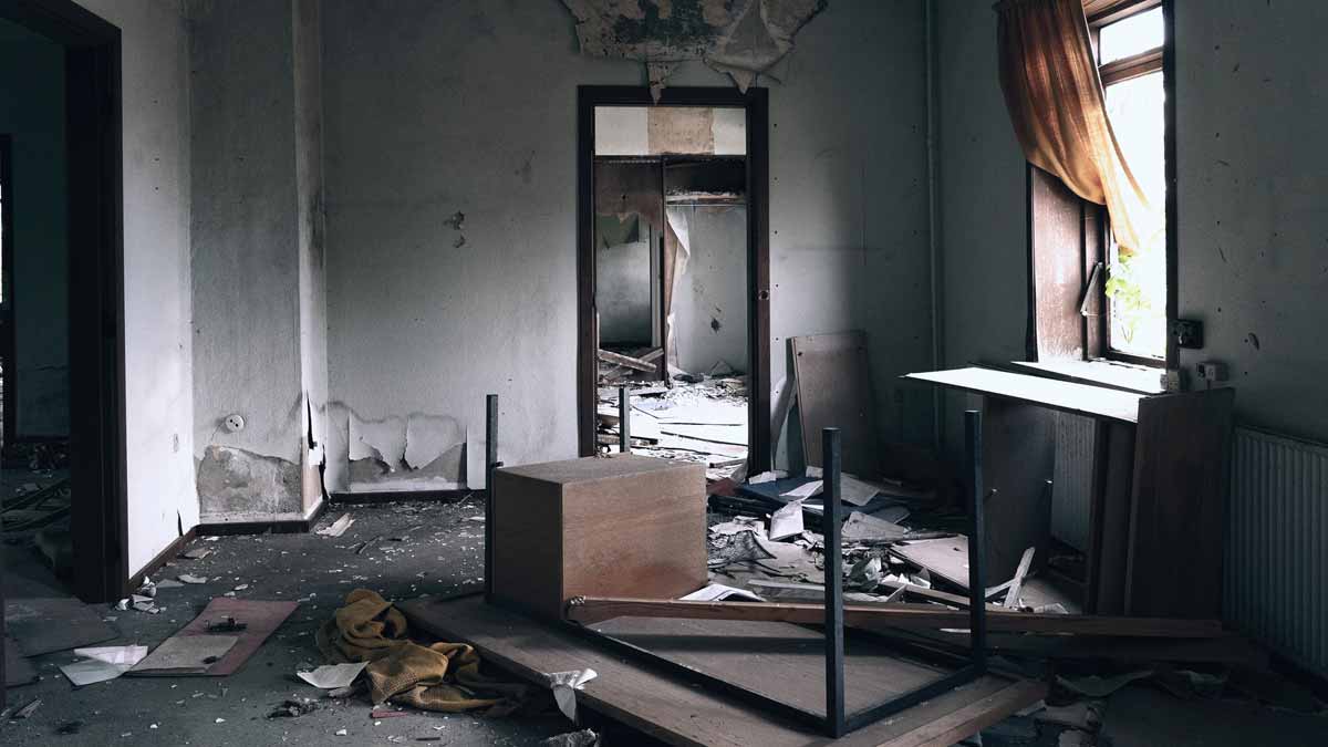 « Révoltant », des squatteurs poursuivent en justice une propriétaire et obtiennent gain de cause