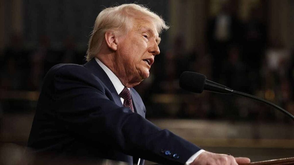 « Une menace pour l’humanité » : Donald Trump envisage de retirer la nationalité américaine à l’actrice Rosie O’Donnell qui l’a critiqué