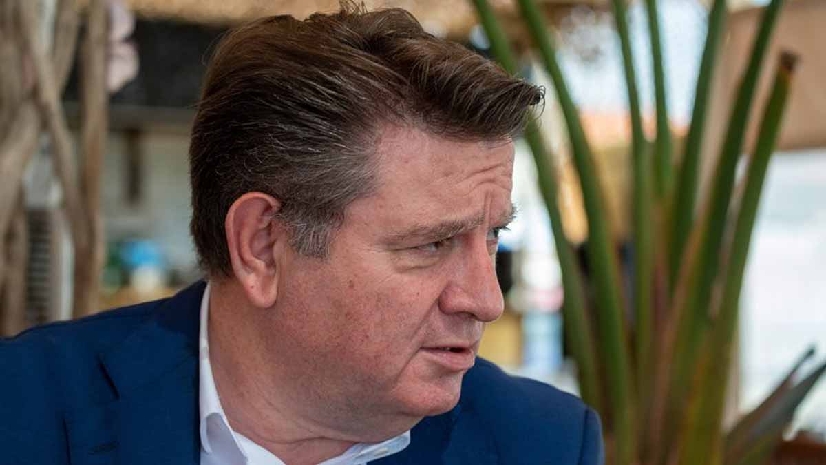 Suspension du village de Noël du Barcarès : « On n’organise pas un événement d’une telle ampleur avec les menottes aux poignets »