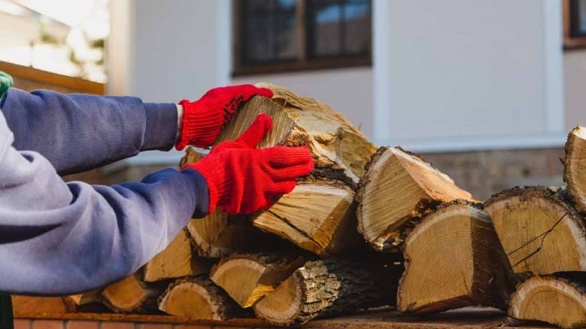 Chauffage au bois interdit à partir de 2027 : découvrez la liste officielle (et exhaustive) des appareils concernés