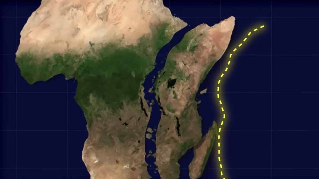 Un ruban brun gigantesque comme un continent s’est formé entre l’Atlantique et l’Afrique… et ce n’est pas bon signe
