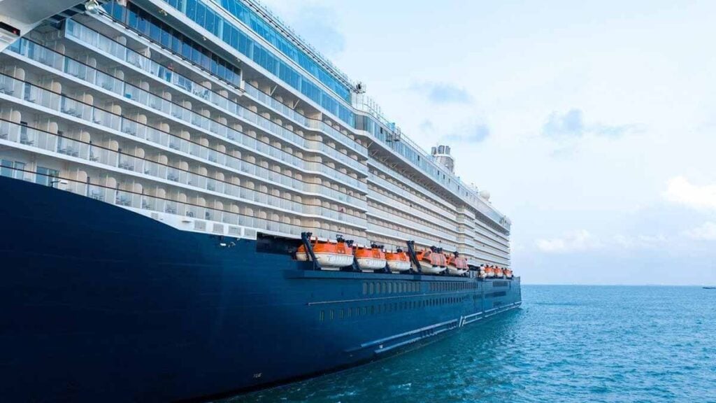Un passager de croisière plonge par-dessus bord à Porto Rico pour éviter de rembourser 16 000 dollars de dettes de casino
